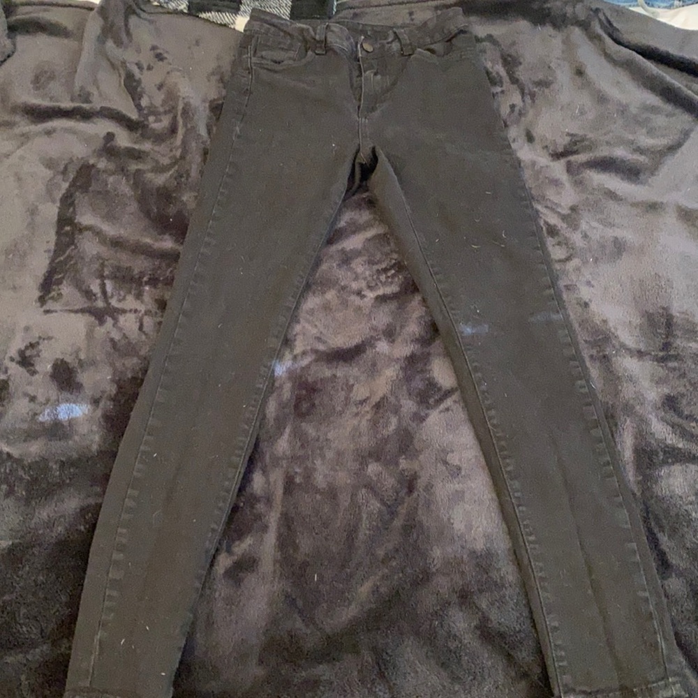 Black high waisted jeans